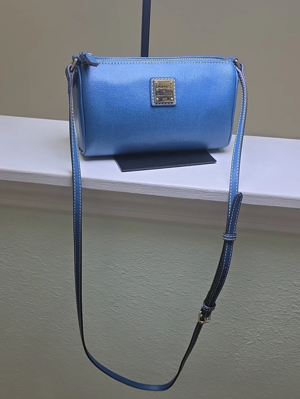 Dooney & Bourke Denim Blue Leather Barrel Minibag Crossbody EUC
